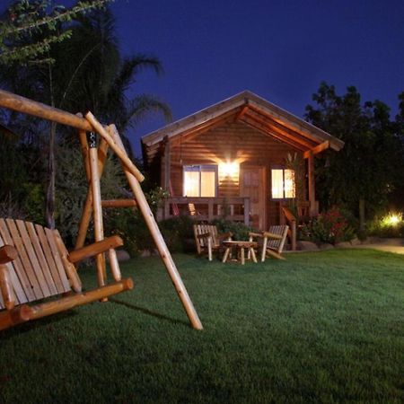 Musical Garden Cabins モシャヴ・ラマト エクステリア 写真