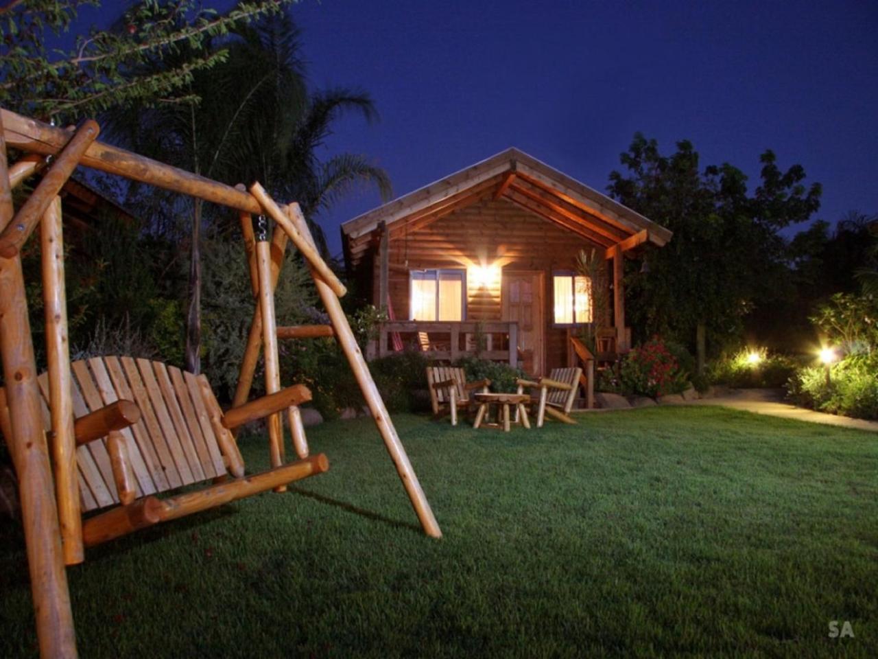 Musical Garden Cabins モシャヴ・ラマト エクステリア 写真